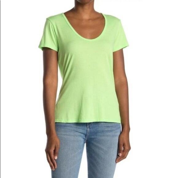 Sundry Pop Lime Scoop Neck T-Shirt - Picture 1 of 8